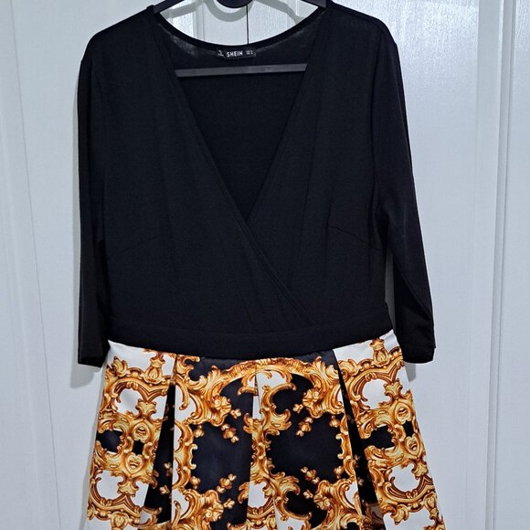 Women's V Neck Gold, Black + White Print Dress - Picture 2 of 2